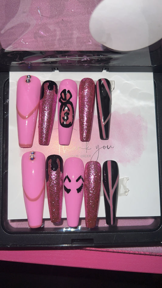 Moneybag Acrylic Nail Set(Med)